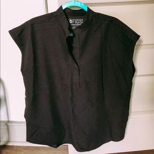 Size M black figs scrub top rarely worn!